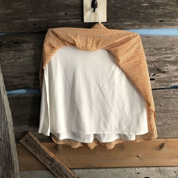 OLD Navy Size Small Orange/Cream Lightweight, Lined Skirt - Picture 4 of 5
